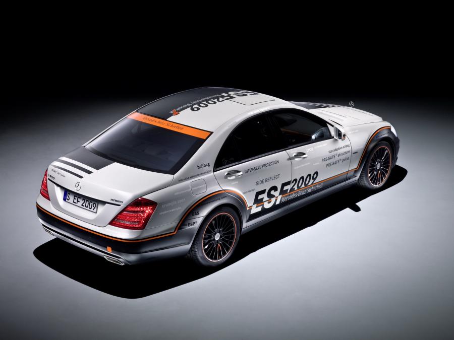  Mercedes-Benz ESF 2009 года  (фото 31 из 33)